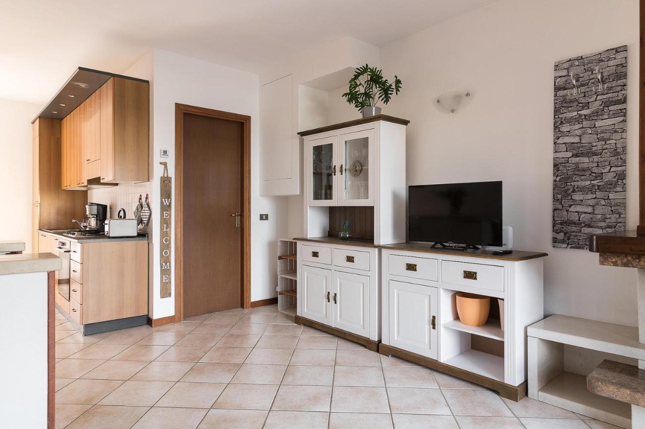 Casa Sulla Collina Apartment Puegnago del Garda Exterior photo